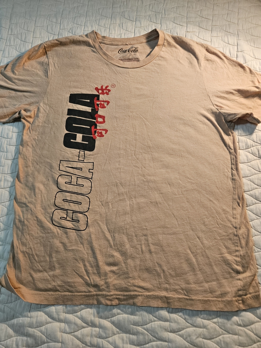 Coca Cola Vintage Men’s Beige Graphic Logo T-Shirt